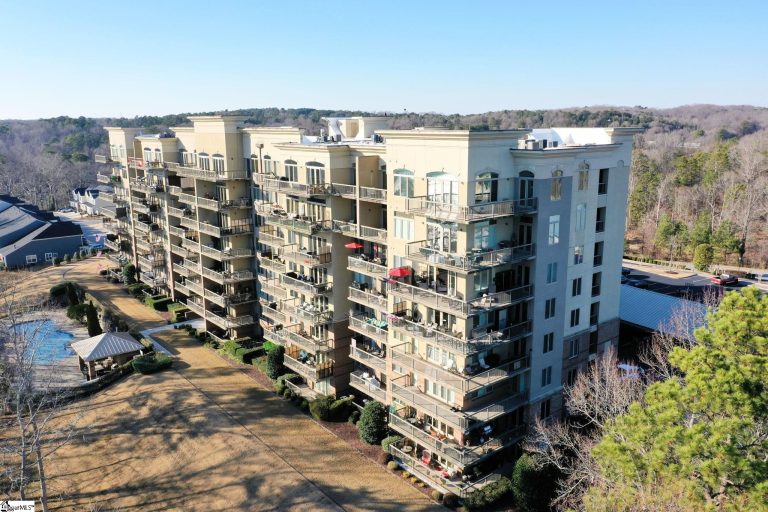 Watermarke Condos For Sale Anderson SC on Lake Hartwell James